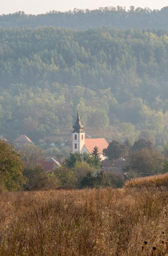 Heroke Vendeghaz Terény Exteriör bild